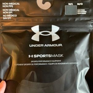 Under Armour Sports Mask M/L unopened pkg.